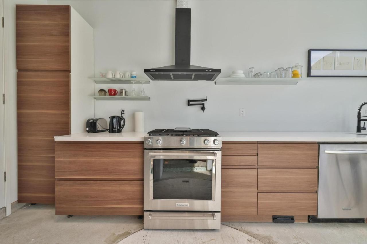 New Modern 1400 Sq Ft Coach House Near Everything 多伦多 外观 照片