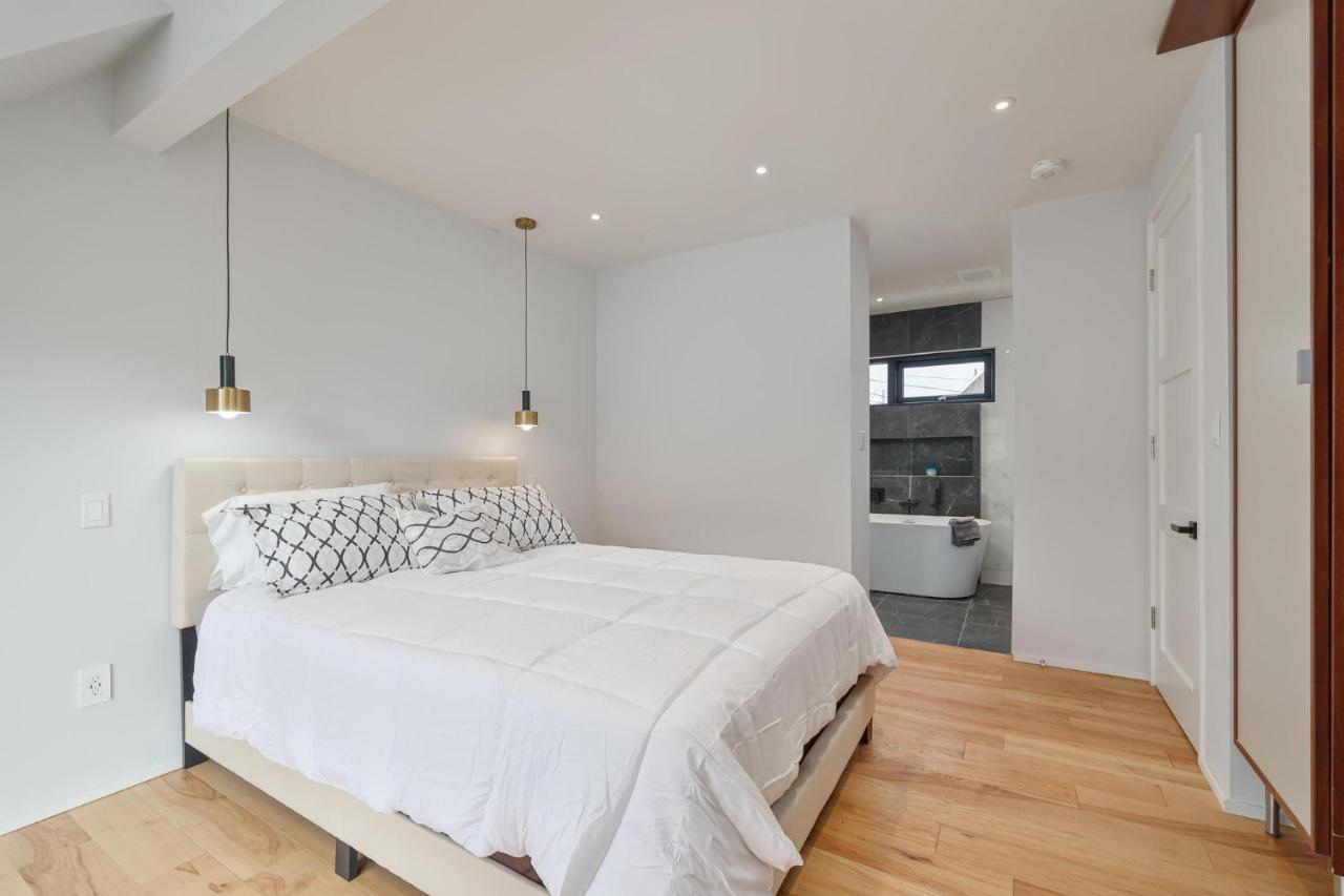 New Modern 1400 Sq Ft Coach House Near Everything 多伦多 外观 照片