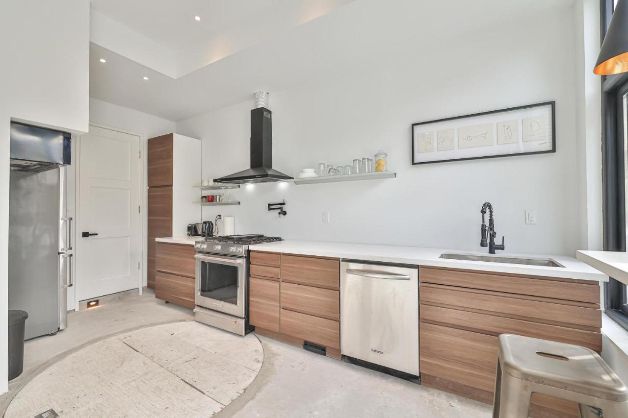 New Modern 1400 Sq Ft Coach House Near Everything 多伦多 外观 照片