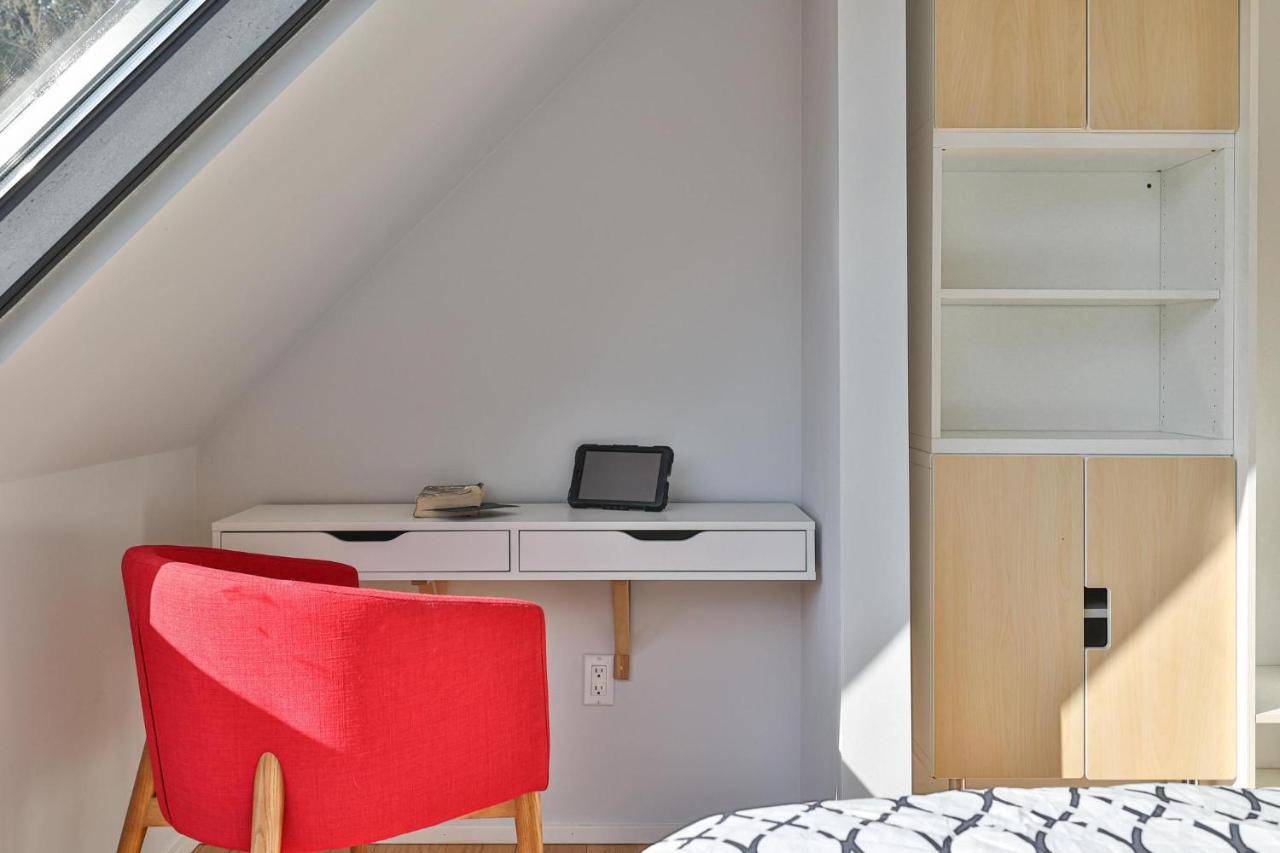 New Modern 1400 Sq Ft Coach House Near Everything 多伦多 外观 照片